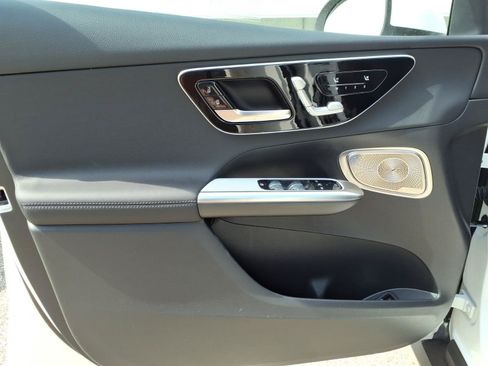 New 2026 Mercedes-Benz GLC 300 4MATIC image 12