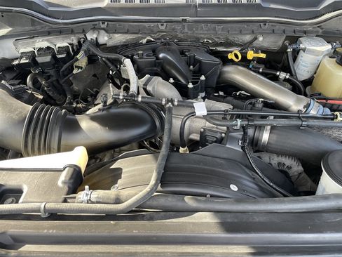 Used 2019 Ford F350 XL w/ STX Appearance Package AWD/4WD image 6