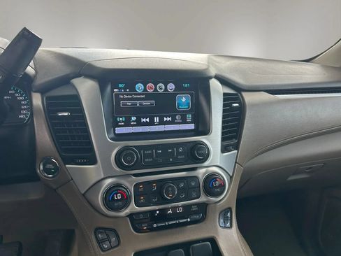 Used 2018 GMC Yukon XL SLT w/ HD Trailering Package RWD image 8