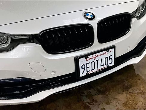 Used 2018 BMW 330i Sedan image 32