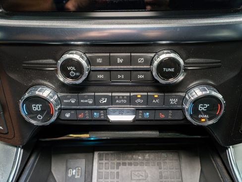 Used 2021 Ford F150 Limited image 29