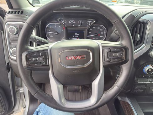 Used 2020 GMC Sierra 2500 SLE w/ SLE Value Package; image 13