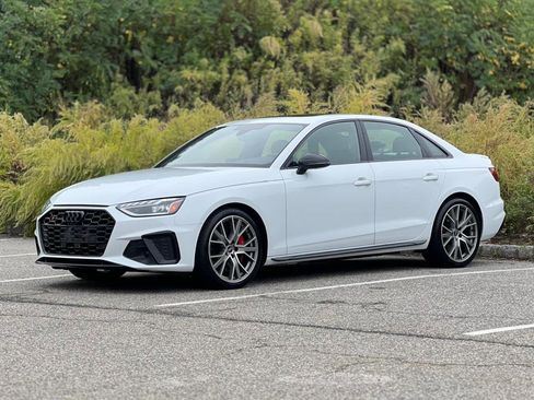 Used 2023 Audi S4 Premium Plus w/ Premium Plus Package image 4