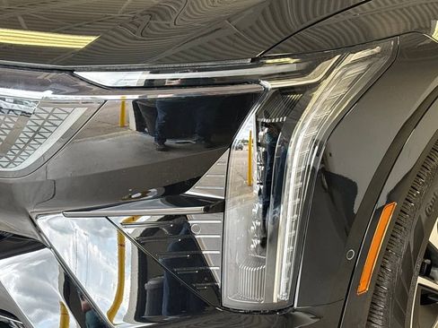 New 2025 Cadillac Optiq Sport 1 image 7