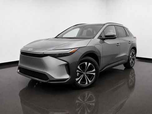 Used 2025 Toyota bZ4X AWD w/ Weather Package image 1