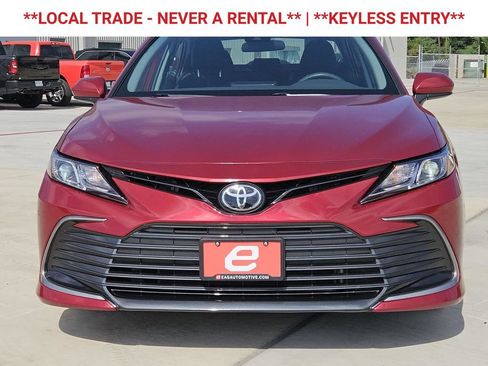 Used 2021 Toyota Camry LE FWD image 2