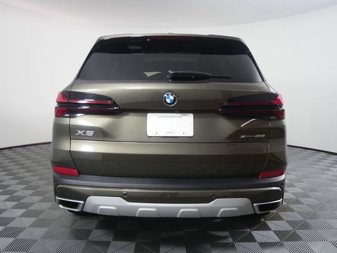 Certified 2026 BMW X5 xDrive40i AWD/4WD image 4