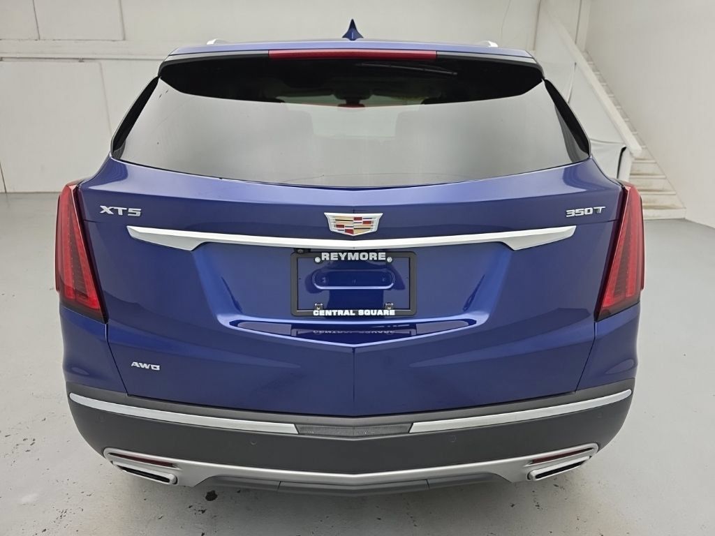 Used 2025 Cadillac XT5 Premium Luxury w/ LPO, Floor Liner Package AWD/4WD image 10