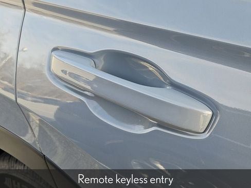 Used 2024 Honda CR-V LX image 19