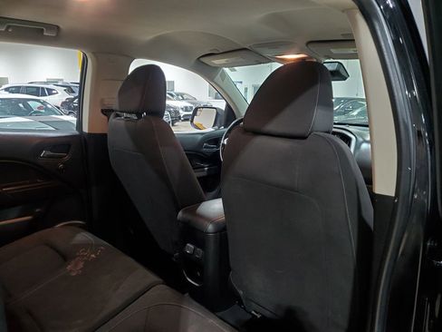 Used 2020 Chevrolet Colorado LT w/ Safety Package image 19