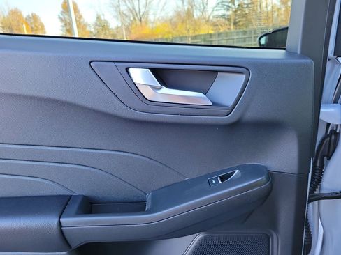 New 2026 Ford Escape ST-Line w/ Cold Weather Package image 14