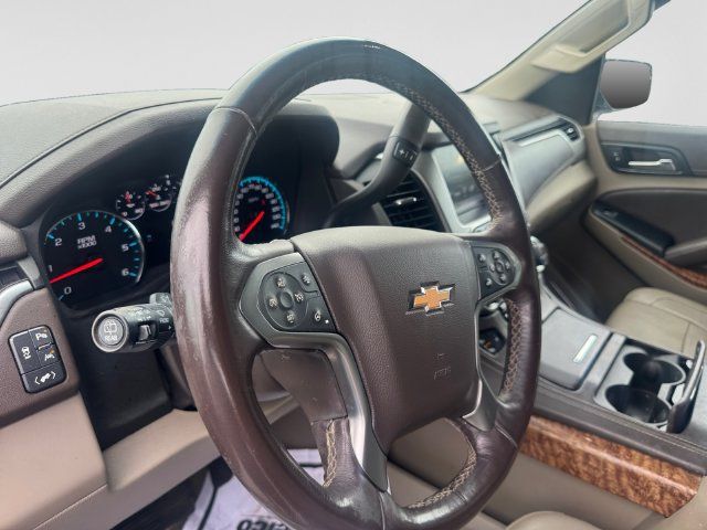 Used 2018 Chevrolet Suburban Premier RWD image 13