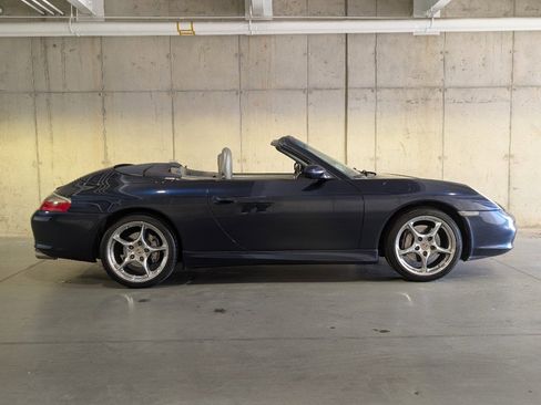 Used 2003 Porsche 911 Carrera 4 AWD/4WD image 8