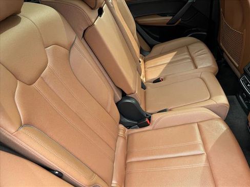 Used 2021 Audi Q5 Prestige w/ Prestige Package AWD/4WD image 19
