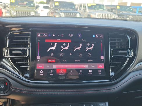 Used 2023 Dodge Durango GT image 21