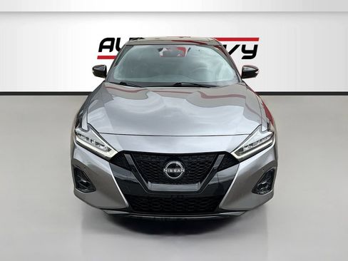 Used 2023 Nissan Maxima SR w/ Sport Mat Group FWD image 2