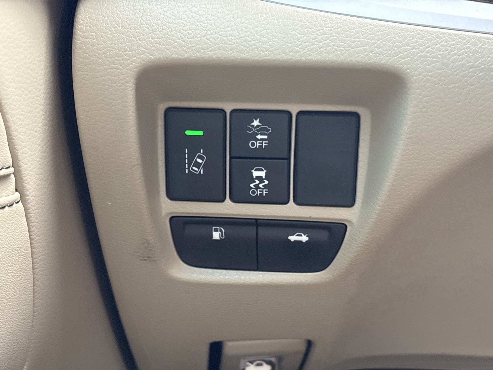 Used 2019 Acura TLX w/ Technology Package AWD/4WD image 25