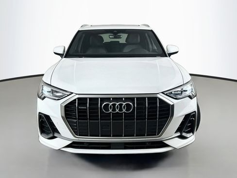 Used 2025 Audi Q3 2.0T Premium AWD/4WD image 2
