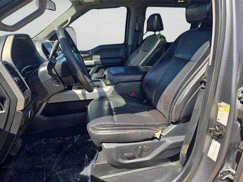 Used 2021 Ford F250 Lariat w/ Lariat Ultimate Package AWD/4WD image 34