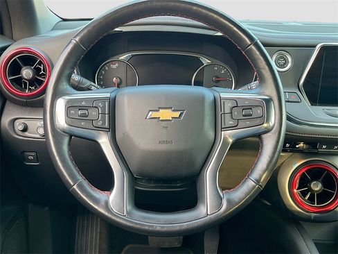 Used 2022 Chevrolet Blazer RS w/ Enhanced Convenience Package image 11