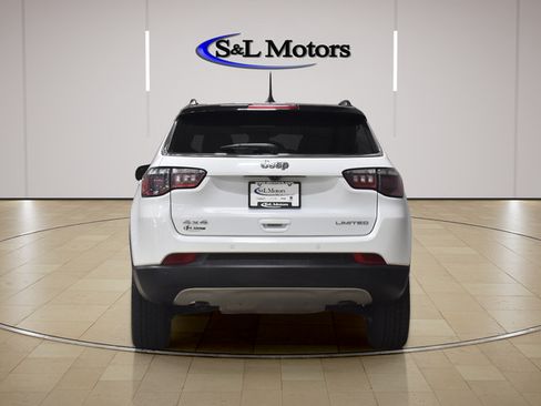 Used 2024 Jeep Compass Limited AWD/4WD image 7