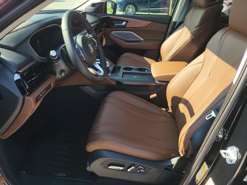 Certified 2026 Acura MDX FWD w/ Technology Package image 17
