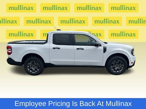 New 2025 Ford Maverick XLT w/ XLT Luxury Package AWD/4WD image 2