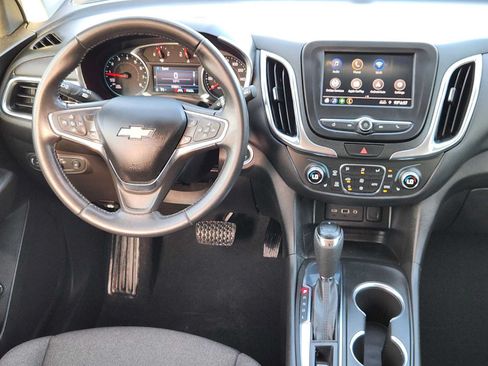 Used 2021 Chevrolet Equinox LT FWD image 25