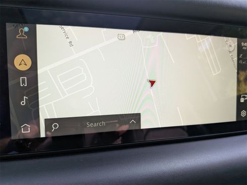 Used 2023 Land Rover Defender 90 S image 23