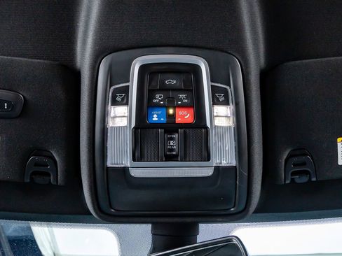 Used 2022 RAM 3500 Limited w/ Night Edition image 24