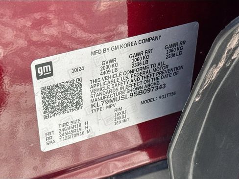 Used 2025 Chevrolet TrailBlazer RS w/ Convenience Package AWD/4WD image 32