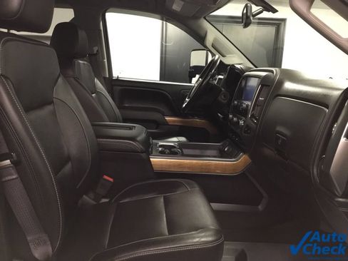 Used 2016 Chevrolet Silverado 2500 LTZ w/ Snow Plow Prep Package AWD/4WD image 42