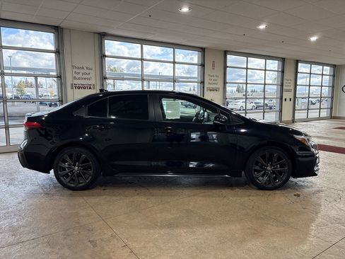 Certified 2023 Toyota Corolla XSE image 3