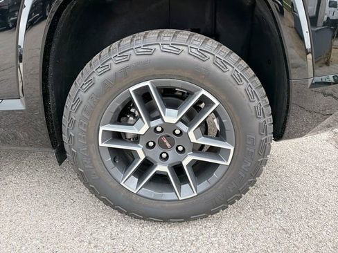 New 2026 GMC Terrain AT4 w/ Convenience Package III AWD/4WD image 25