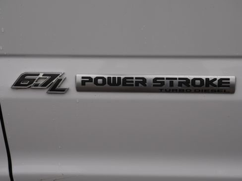 Used 2019 Ford F350 XL image 14