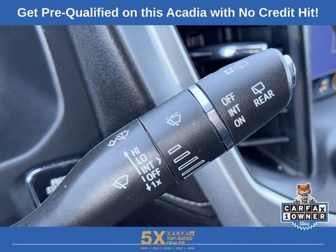 Used 2023 GMC Acadia SLT image 21