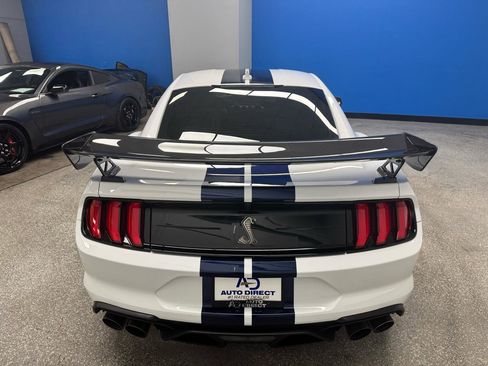 Used 2020 Ford Mustang Shelby GT500 w/ Carbon Fiber Track Pack image 8
