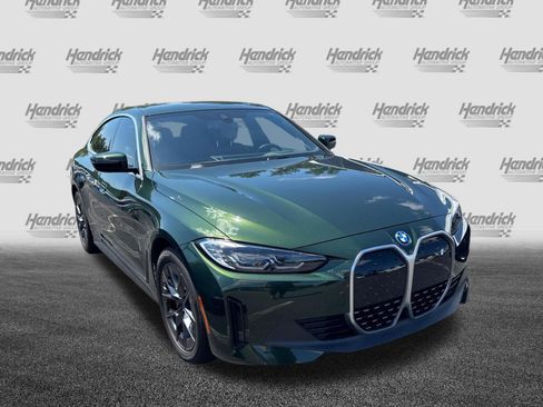 Used 2022 BMW i4 eDrive40 w/ Premium Package RWD image 7