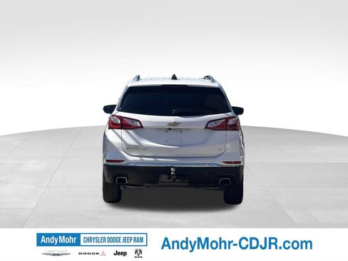 Used 2020 Chevrolet Equinox LT FWD image 6
