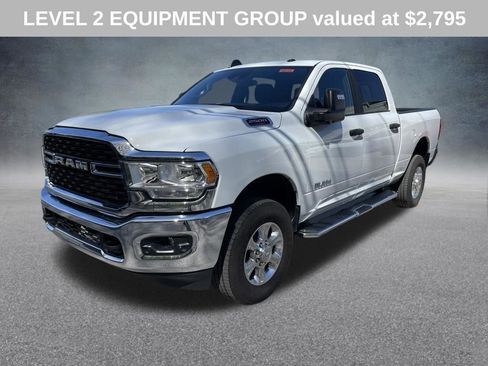 Used 2024 RAM 2500 Big Horn w/ Safety Group AWD/4WD image 4