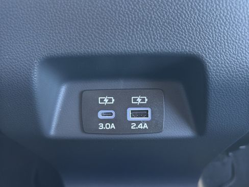 New 2025 Subaru Crosstrek 2.0i Premium image 31