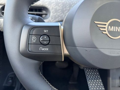 New 2026 MINI Cooper 4-Door Hardtop image 23