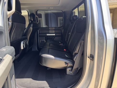 Used 2019 Ford F250 Lariat w/ Lariat Ultimate Package AWD/4WD image 14