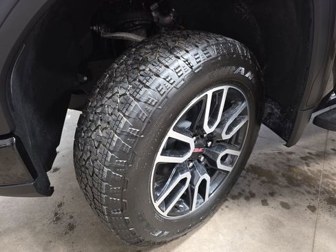 New 2026 GMC Sierra 1500 AT4 w/ AT4 Premium Package image 32