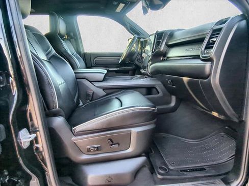 Used 2024 RAM 2500 Limited image 23