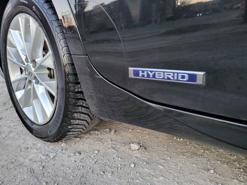 Used 2014 Lexus ES 300h w/ Luxury Package w/Bamboo Trim FWD image 9