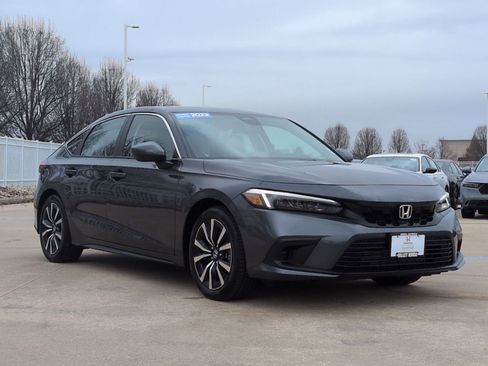 Certified 2023 Honda Civic EX-L image 4