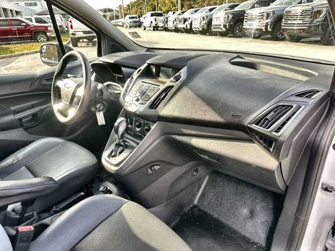 Used 2017 Ford Transit Connect XL image 27