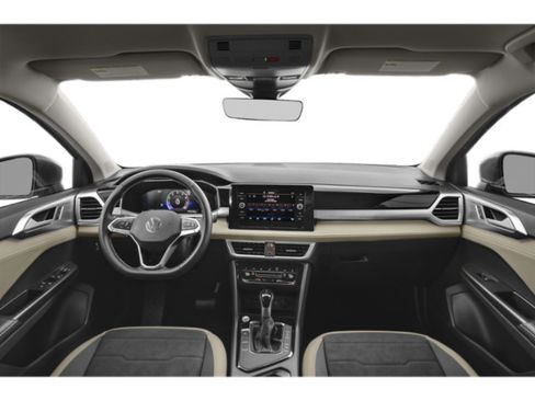 New 2025 Volkswagen Taos SE FWD image 5