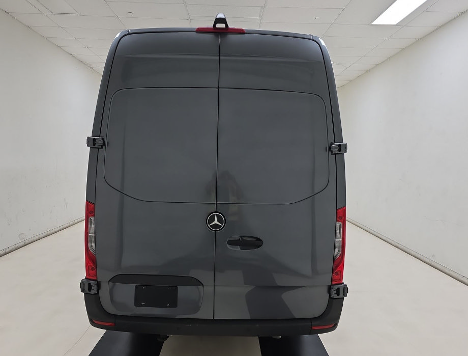 Used 2024 Mercedes-Benz Sprinter 3500 w/ Parking Package image 5